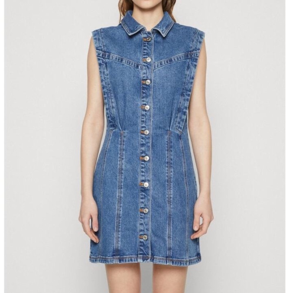 Abercrombie & Fitch Collared Sleeveless Denim Mini Dress